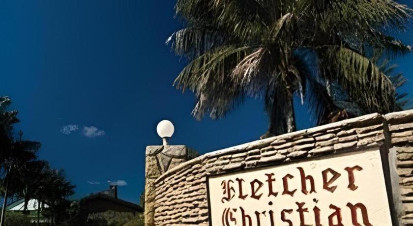 Fletcher Christian Holiday Hotel Burnt Pine Exterior foto